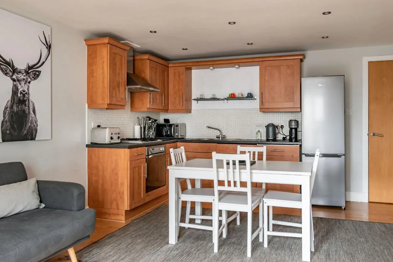 Amazing Apartments - Cables Wynd Near The Shore - Free Parking Edimburgo